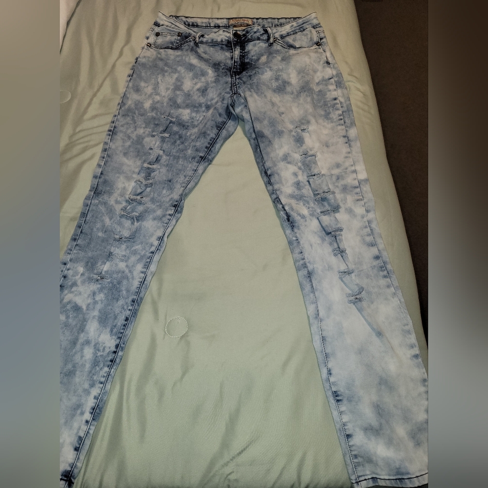 Size 13 acid washed skinny jeans